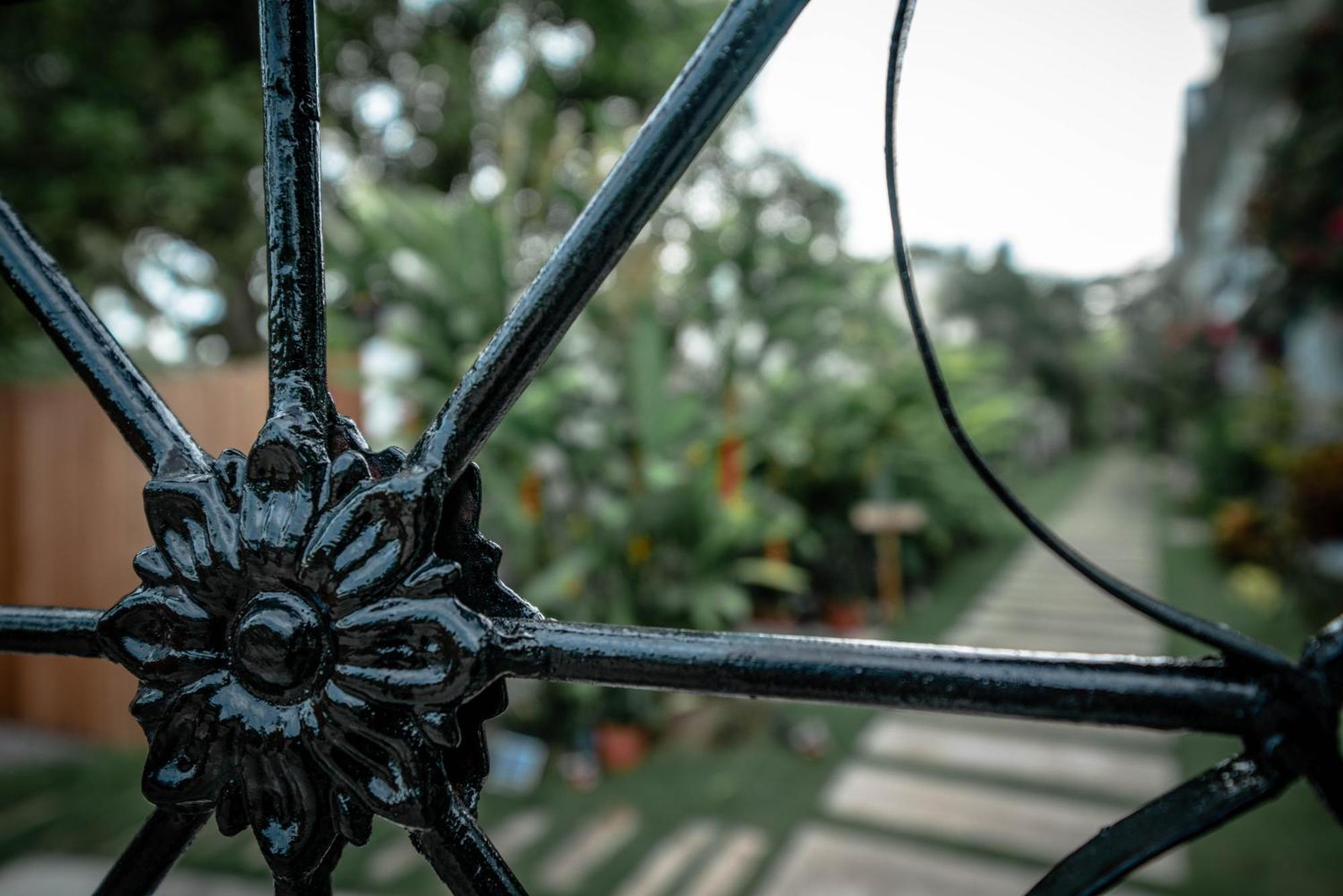 Вилла Tana Mysterious Garden Панглао Экстерьер фото
